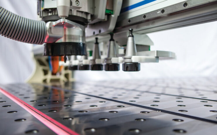 CPM 4150 – CNC Машина за обработка на композитни панели